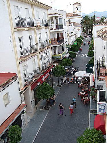 Hostal La Colonia Marbella Exterior foto